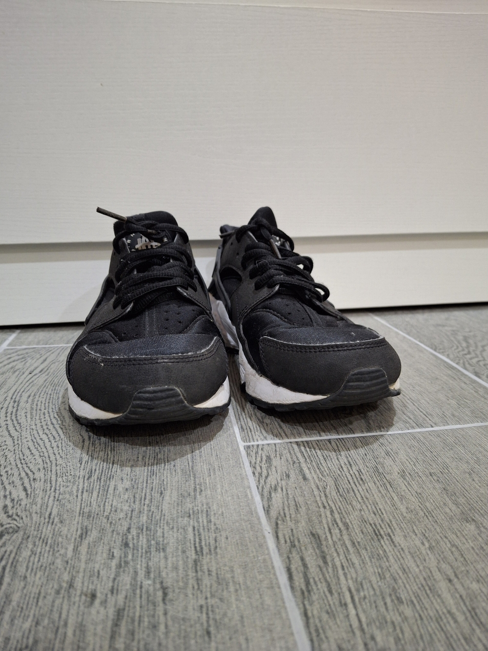 Nike - Picture 3 of 8